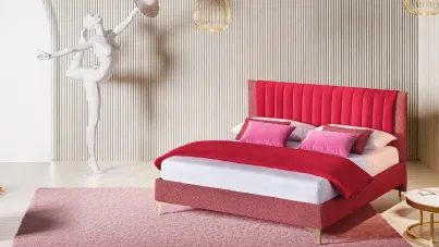 Letto in tessuto con testiera trapuntata Phlox di Le Comfort